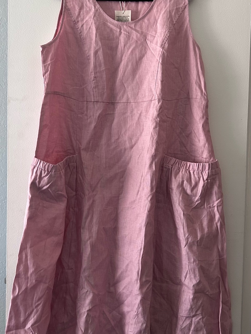 LINTICO Sleeveless Pink Linen Midi Dress with Pockets - Picture 2 of 6